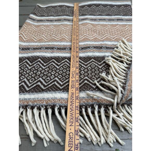 Vintage Faribo Stadium Wool Throw Lap Blanket Aztec Mesa Faribault Woolen Mill - Picture 9 of 11
